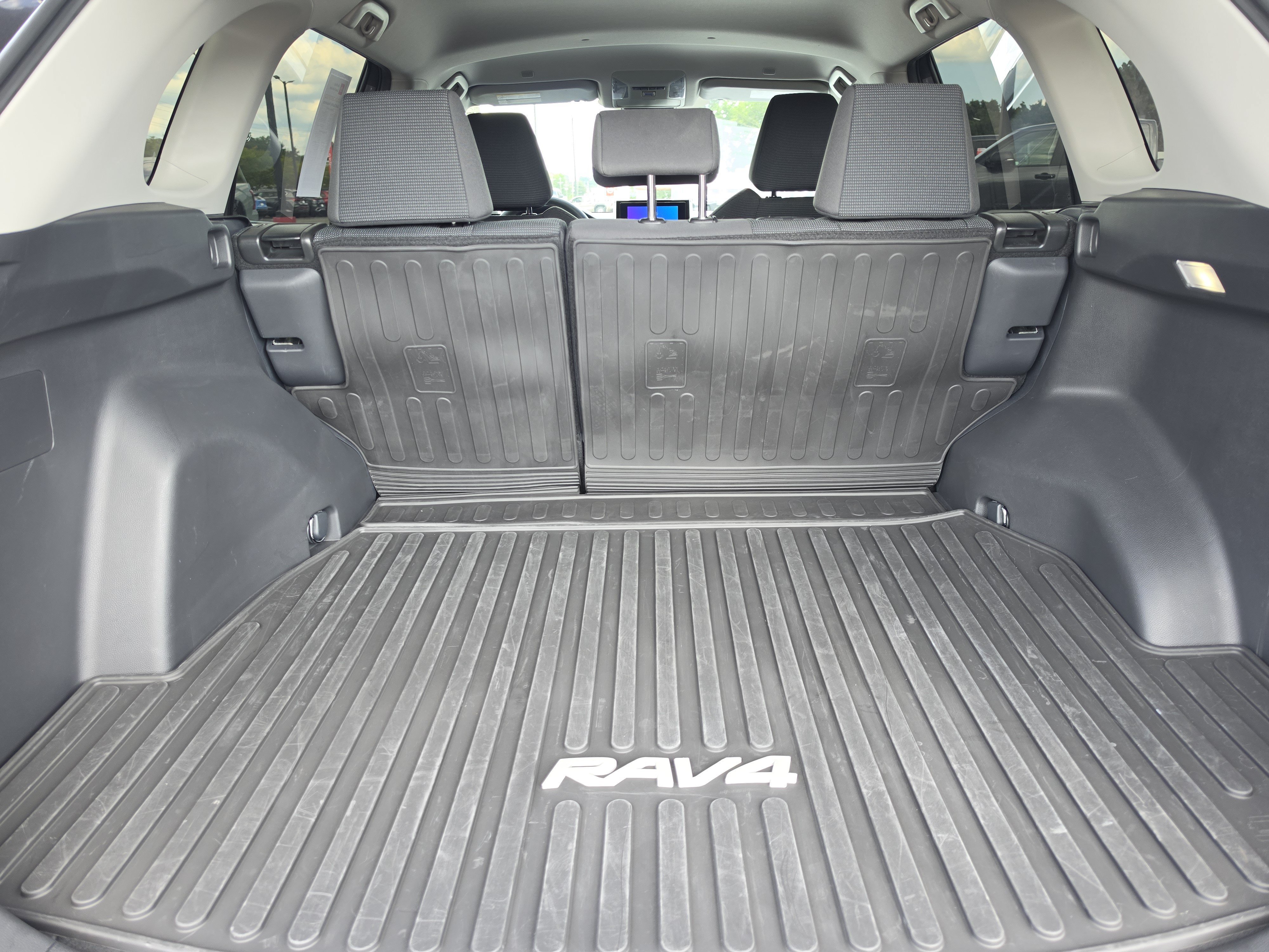 Certified 2025 Toyota RAV4 LE FWD image 11