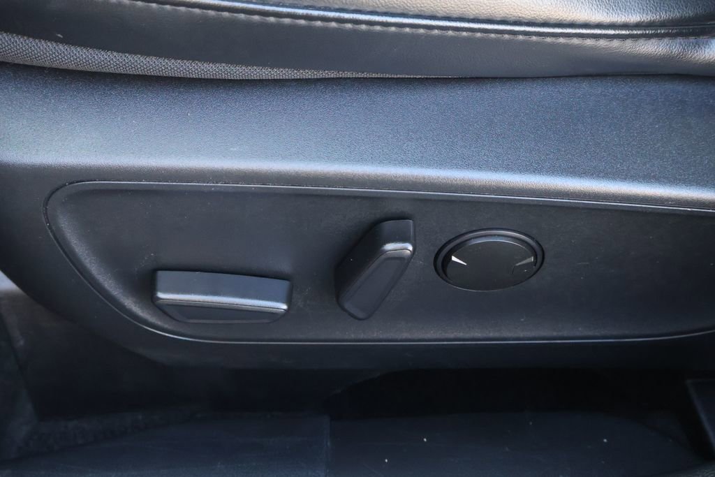 Used 2024 Ford Escape ST-Line image 31