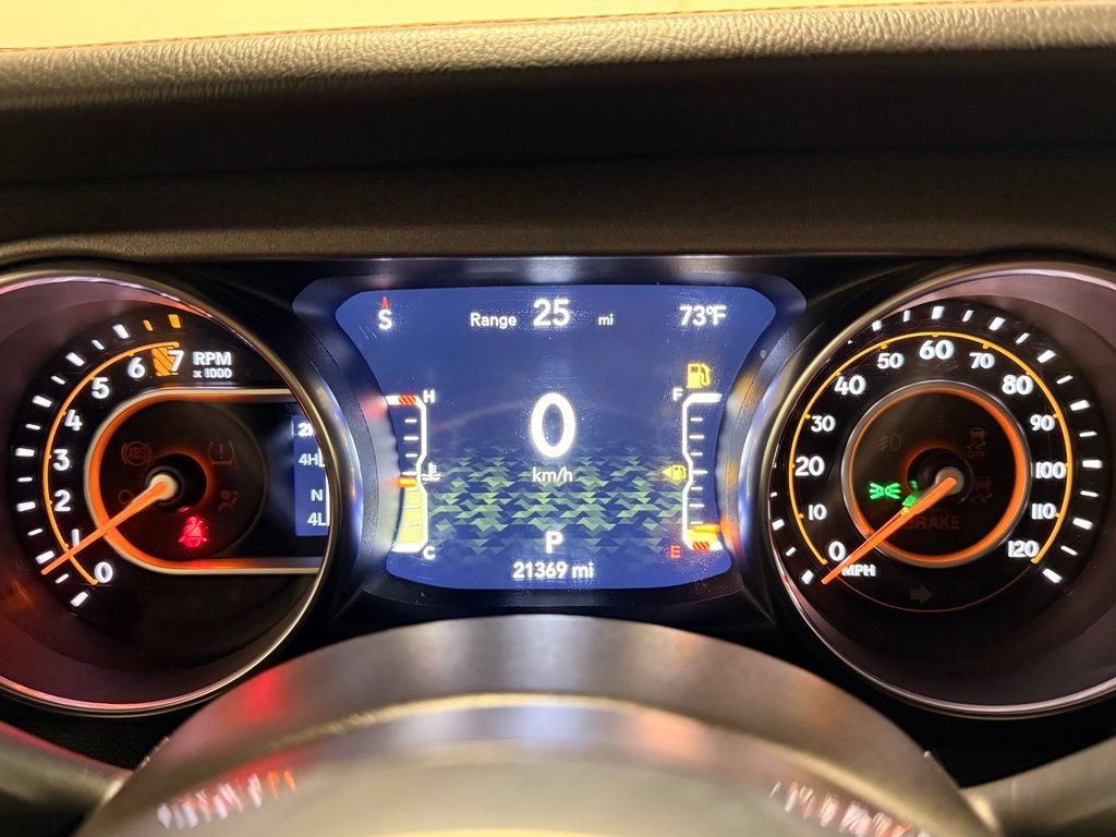 Used 2023 Jeep Gladiator Mojave w/ LED Lighting Group AWD/4WD image 17