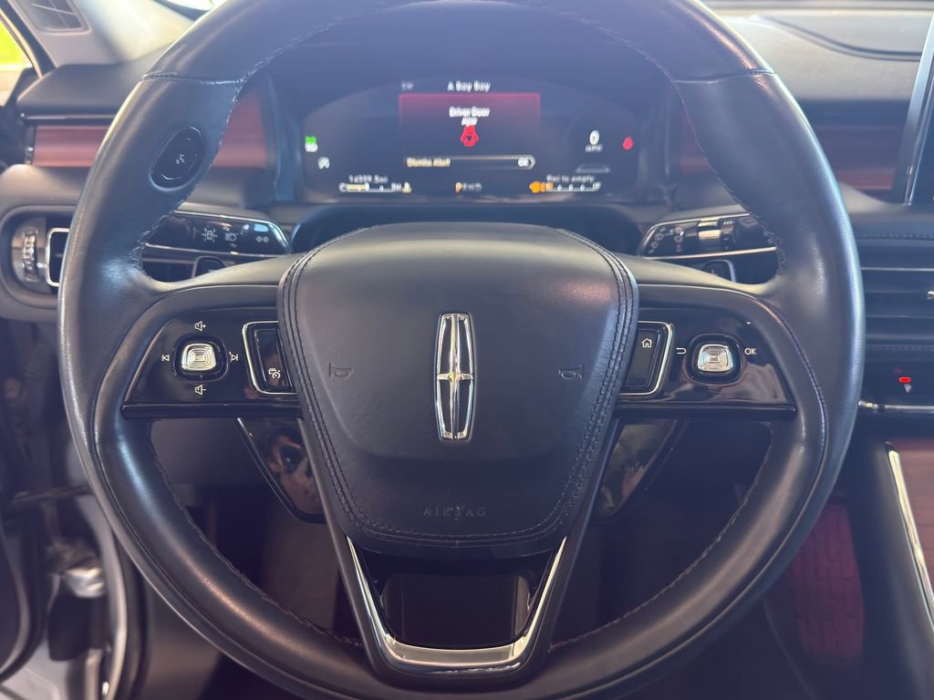 Used 2023 Lincoln Aviator Reserve w/ Equipment Group 201A image 19