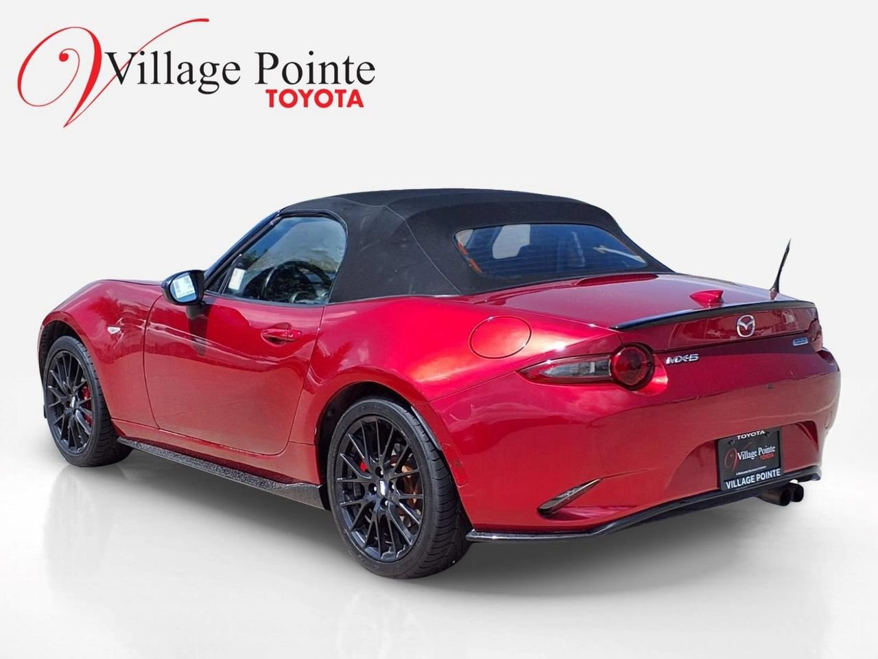 Used 2016 MAZDA MX-5 Miata Club w/ Brembo/BBS Package RWD image 3