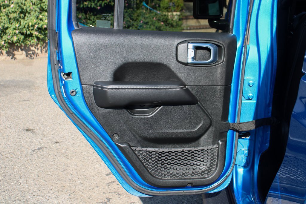 Used 2021 Jeep Gladiator Overland w/ Popular Equipment Package image 33