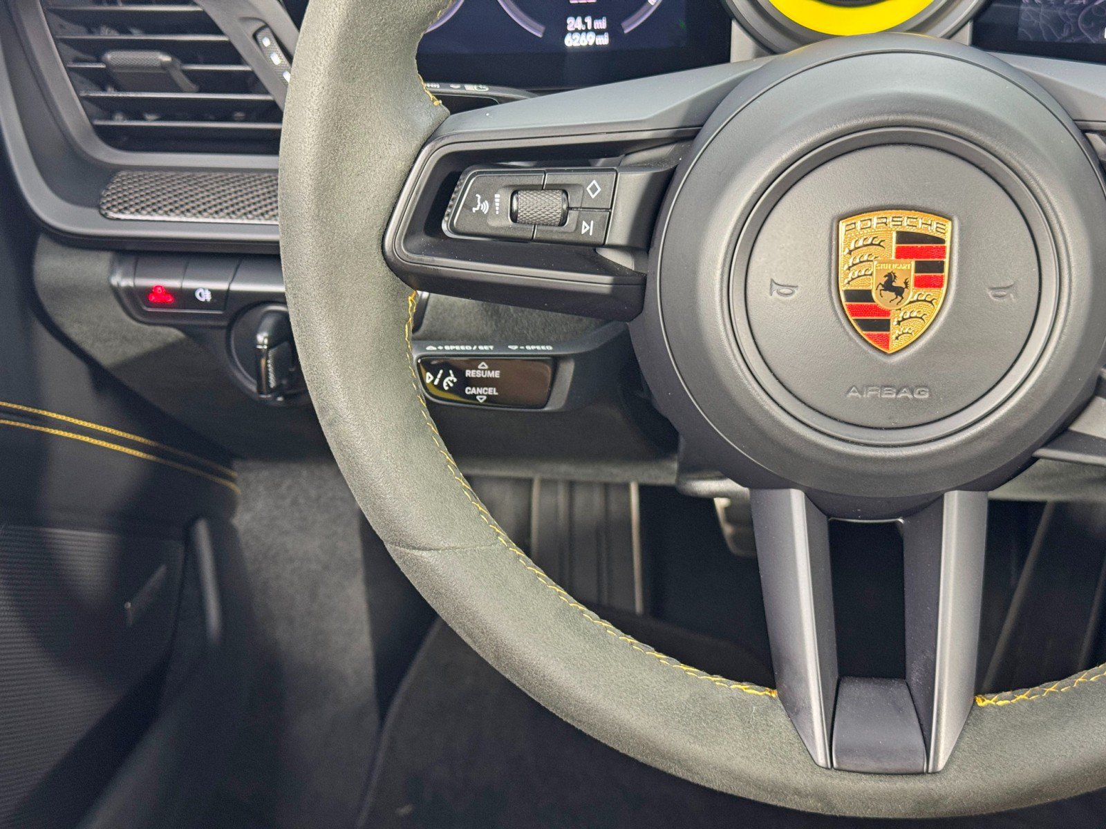 Used 2023 Porsche 911 GT3 RWD image 22
