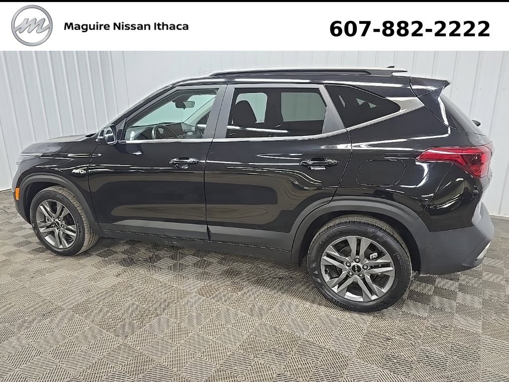 Used 2023 Kia Seltos S w/ Navigation Package AWD/4WD image 5
