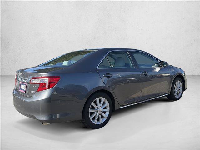 Used 2014 Toyota Camry XLE w/ Leather Package FWD image 5