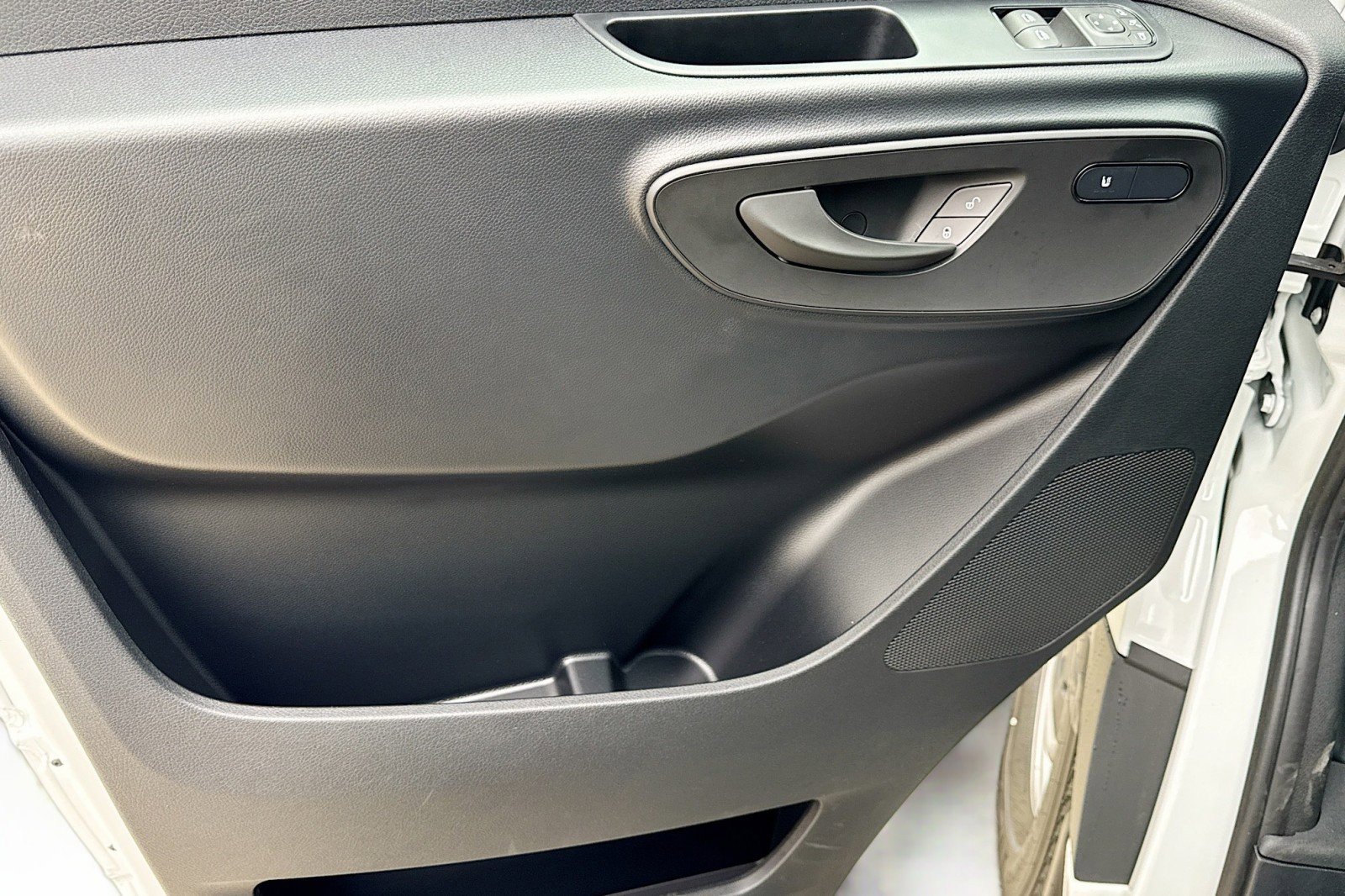 New 2025 Mercedes-Benz Sprinter 2500 image 14