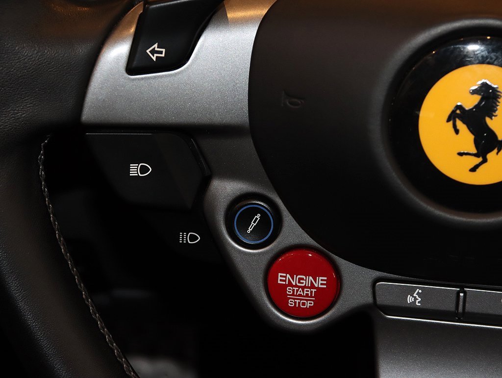 Certified 2017 Ferrari GTC4Lusso image 87