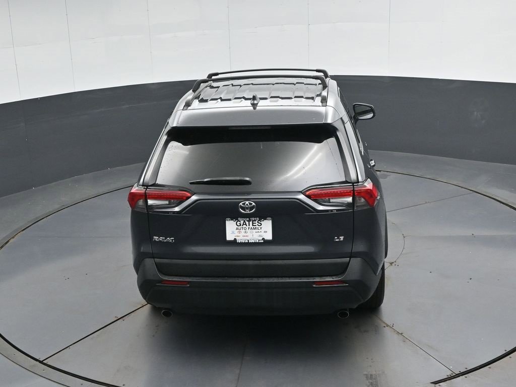 Used 2021 Toyota RAV4 LE w/ Carpet Mat Package (TMS) image 39