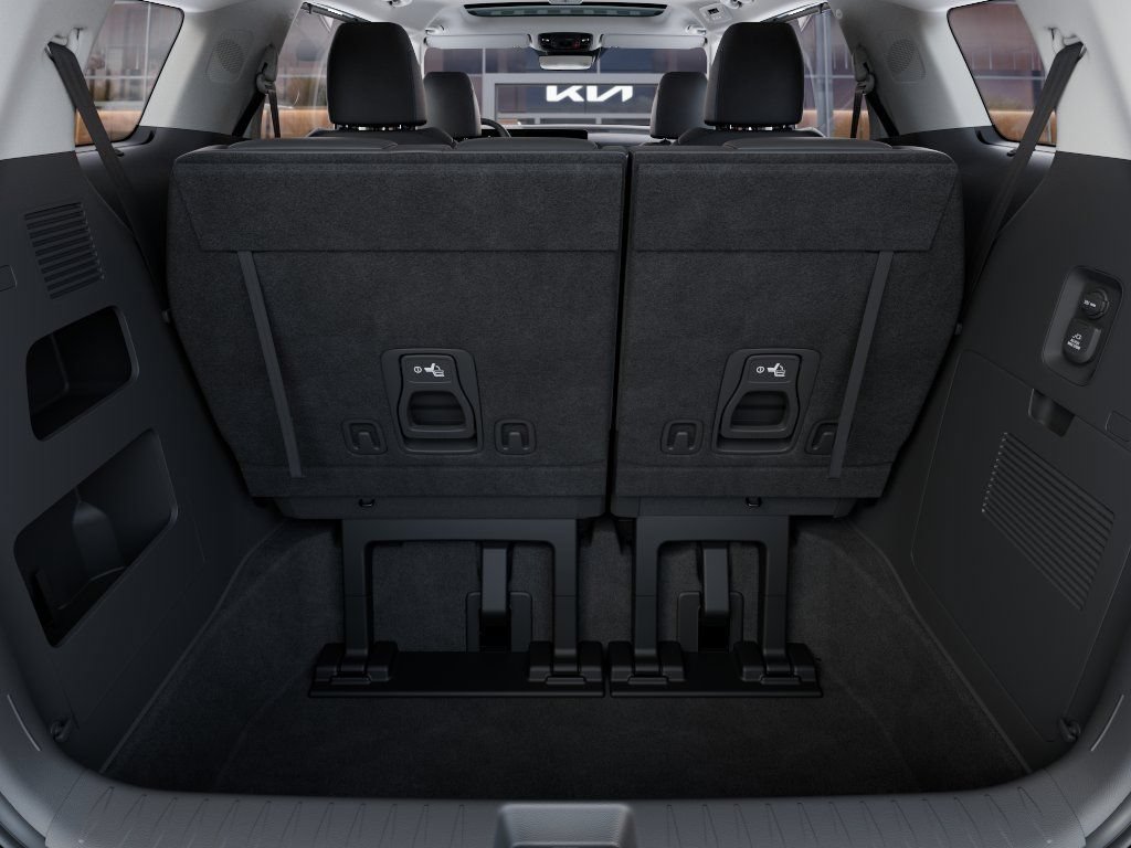 New 2027 Kia Carnival SX FWD image 19