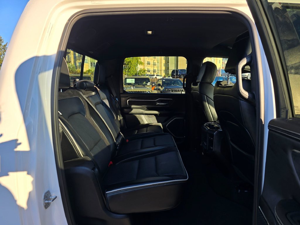 Used 2025 RAM 1500 Laramie w/ Sport Appearance Package AWD/4WD image 13