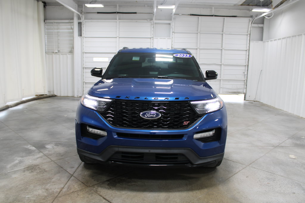 Used 2023 Ford Explorer ST w/ Equipment Group 401A AWD/4WD image 3