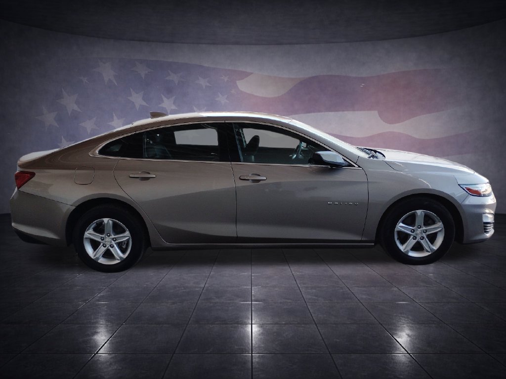 Used 2023 Chevrolet Malibu LT FWD image 6