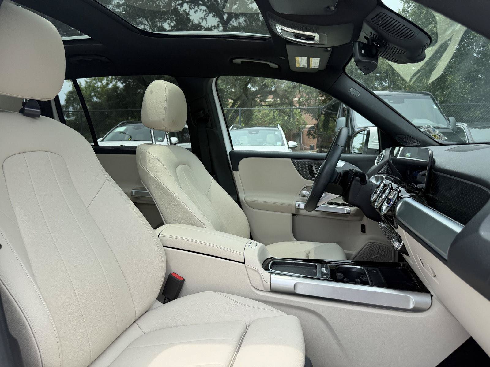 Certified 2024 Mercedes-Benz GLB 250 image 29