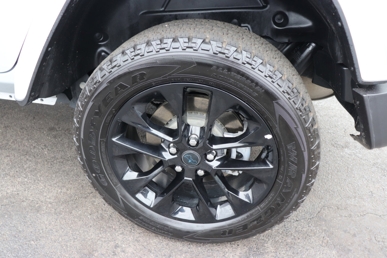Used 2024 Jeep Wrangler Sahara image 51