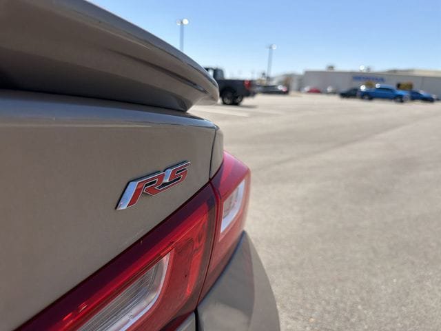 Used 2023 Chevrolet Malibu RS FWD image 37