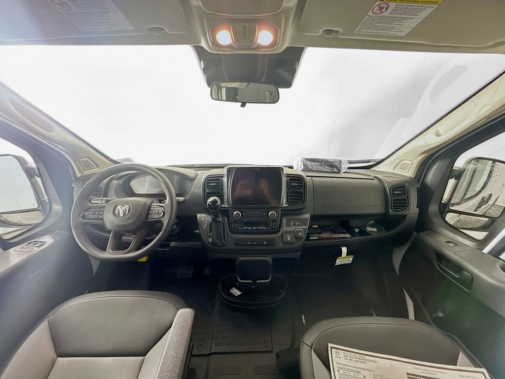 New 2026 RAM ProMaster 3500 w/ Premium Convenience Group FWD image 9