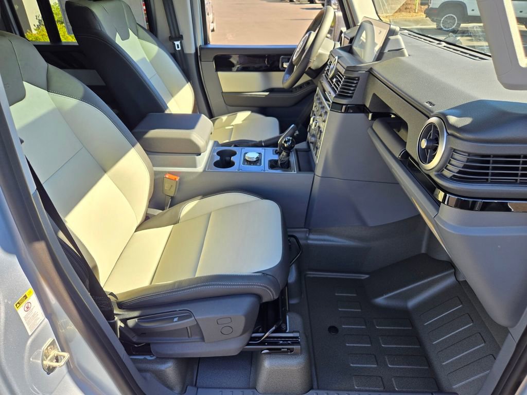 New 2025 INEOS Grenadier Fieldmaster Edition image 17