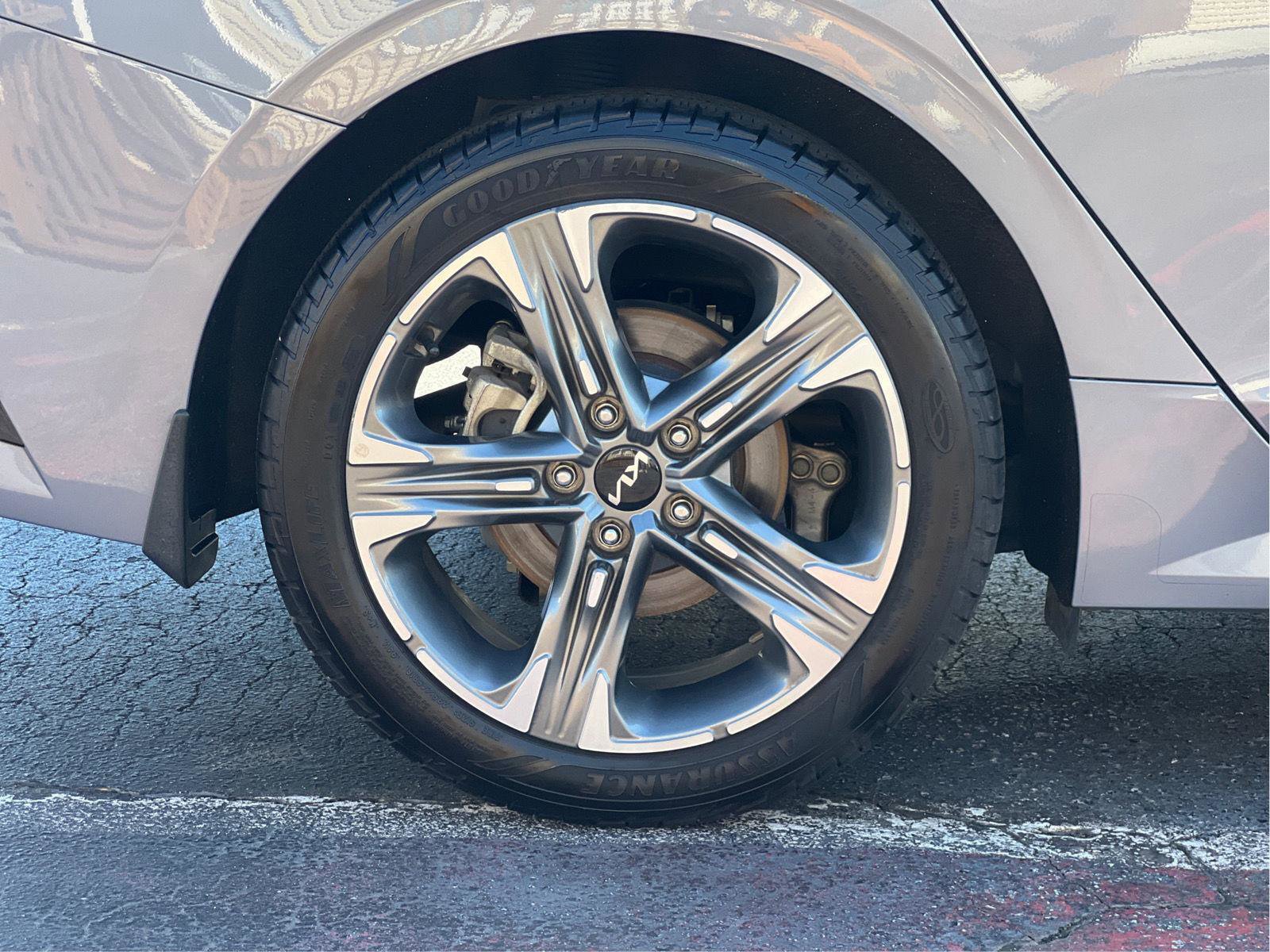 Used 2024 Kia K5 EX image 28