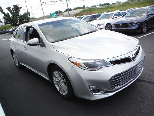 Used 2014 Toyota Avalon XLE FWD image 5