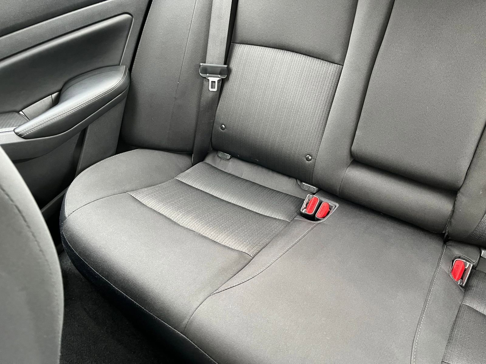 Used 2024 Nissan Altima 2.5 SV image 39