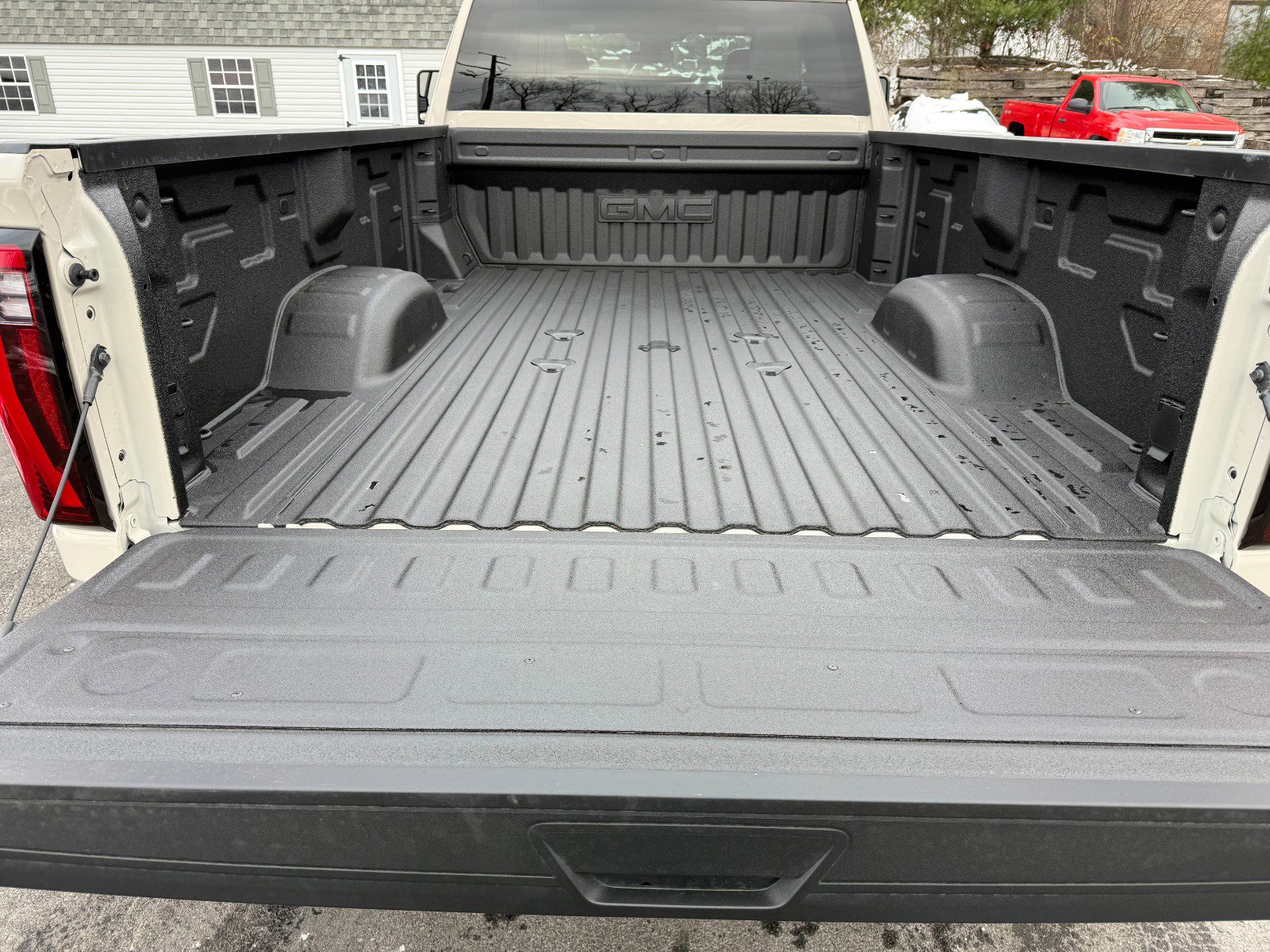 New 2026 GMC Sierra 3500 SLE image 18