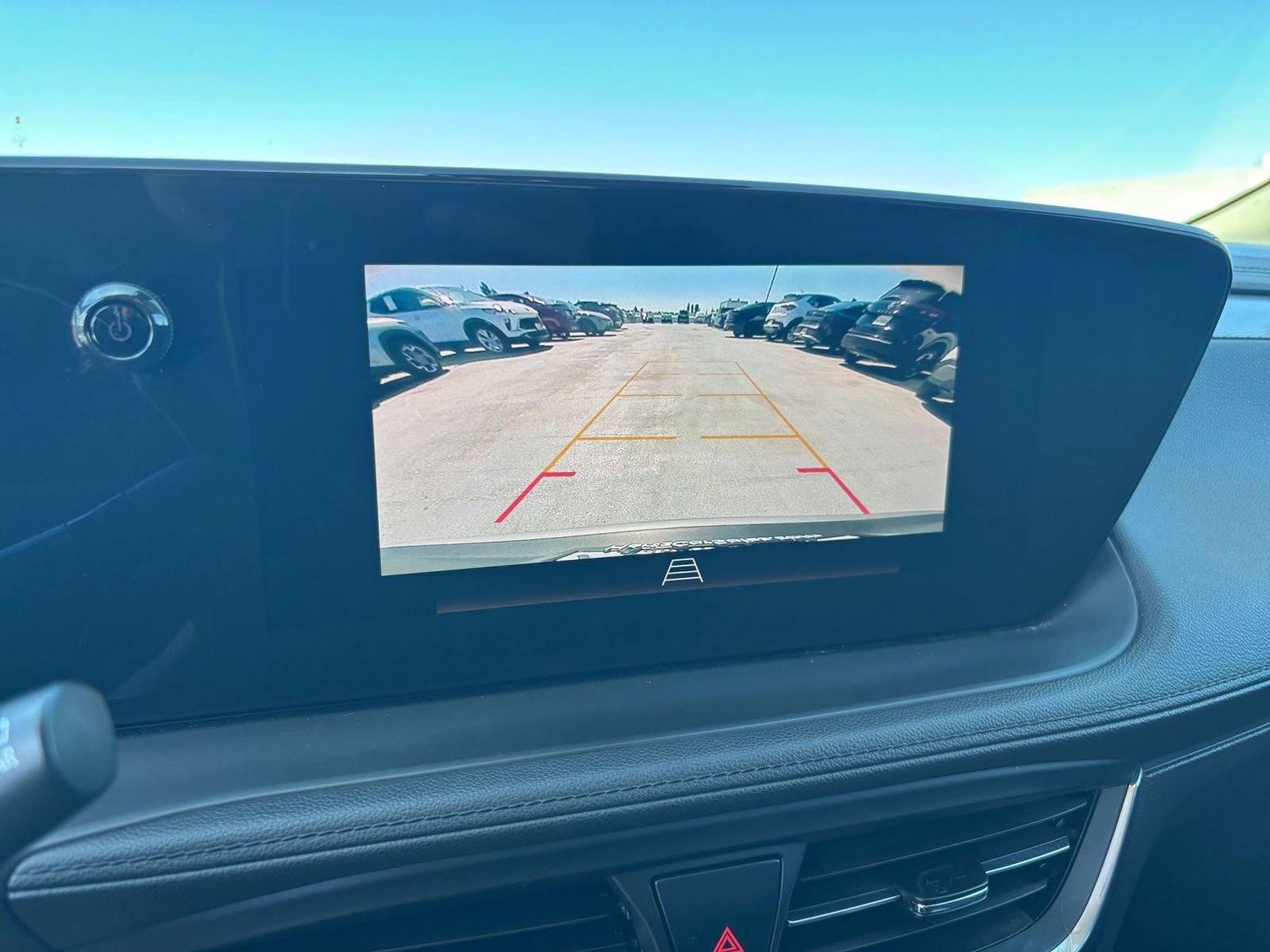 Used 2025 Buick Encore GX Preferred FWD image 22
