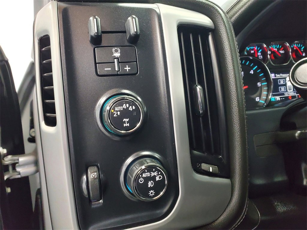 Used 2017 GMC Sierra 1500 SLE w/ SLE Value Package image 11