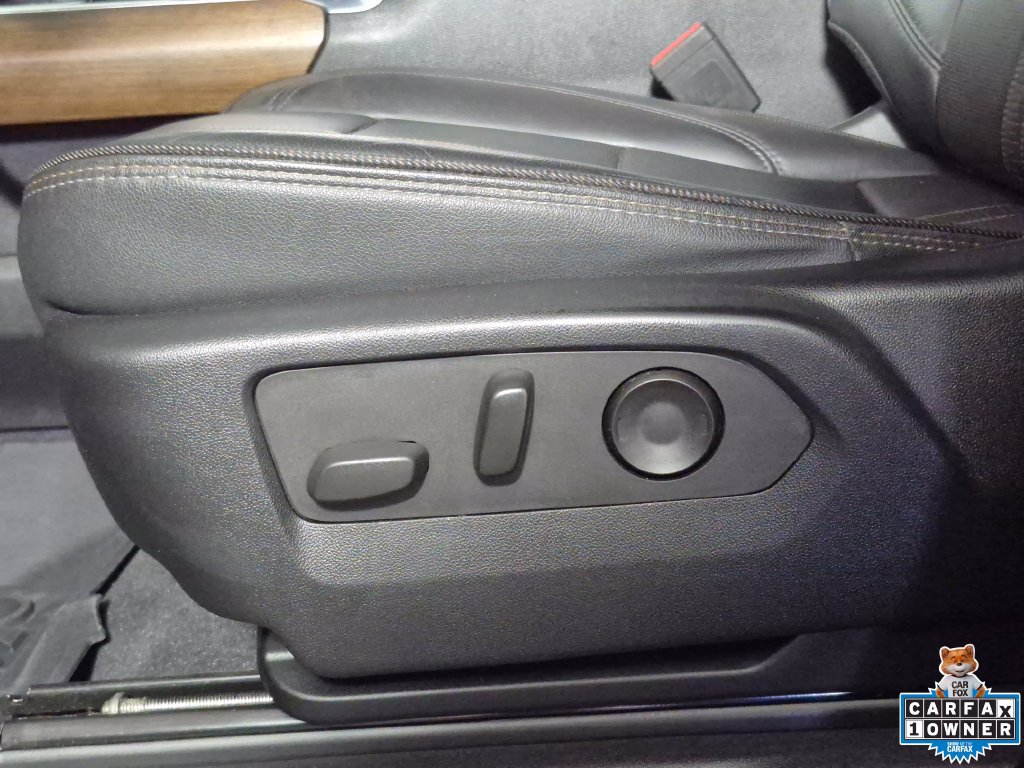 Used 2022 Chevrolet Silverado 1500 High Country w/ LPO, Dark Essentials Package AWD/4WD image 17