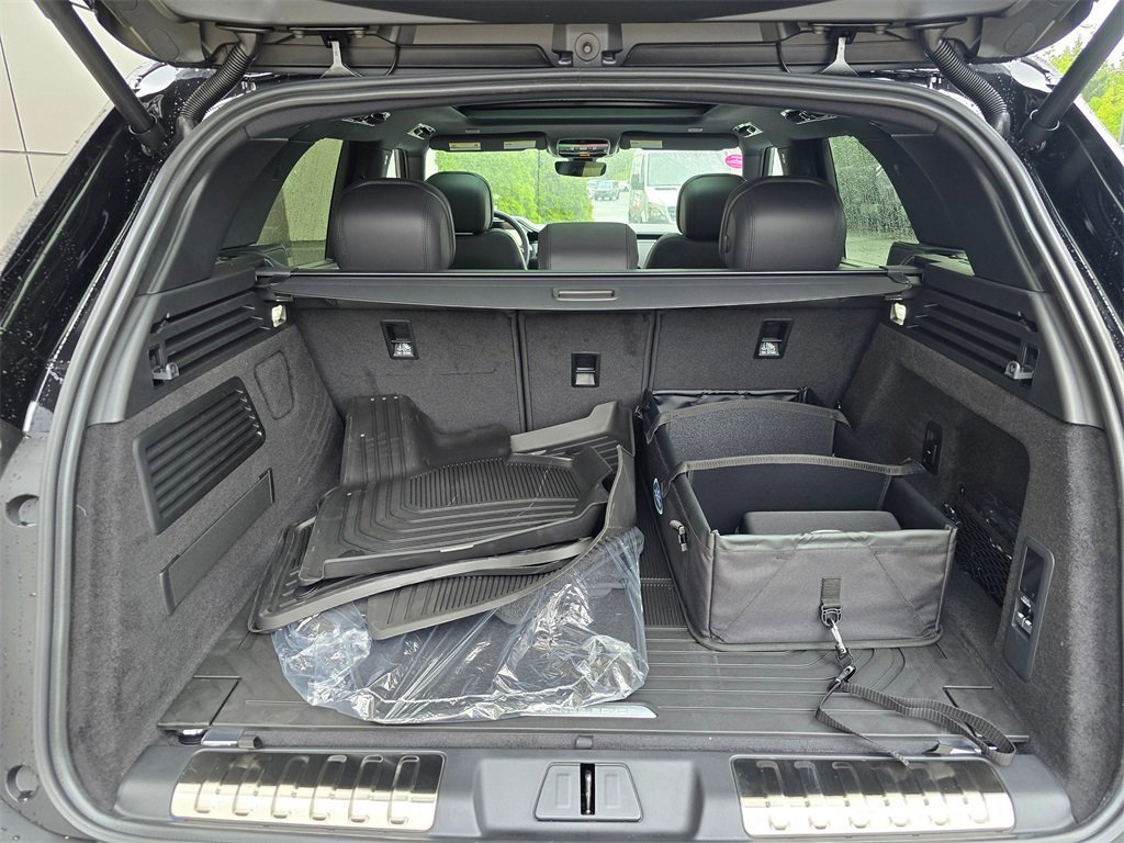 New 2025 Land Rover Range Rover Sport Dynamic SE image 28