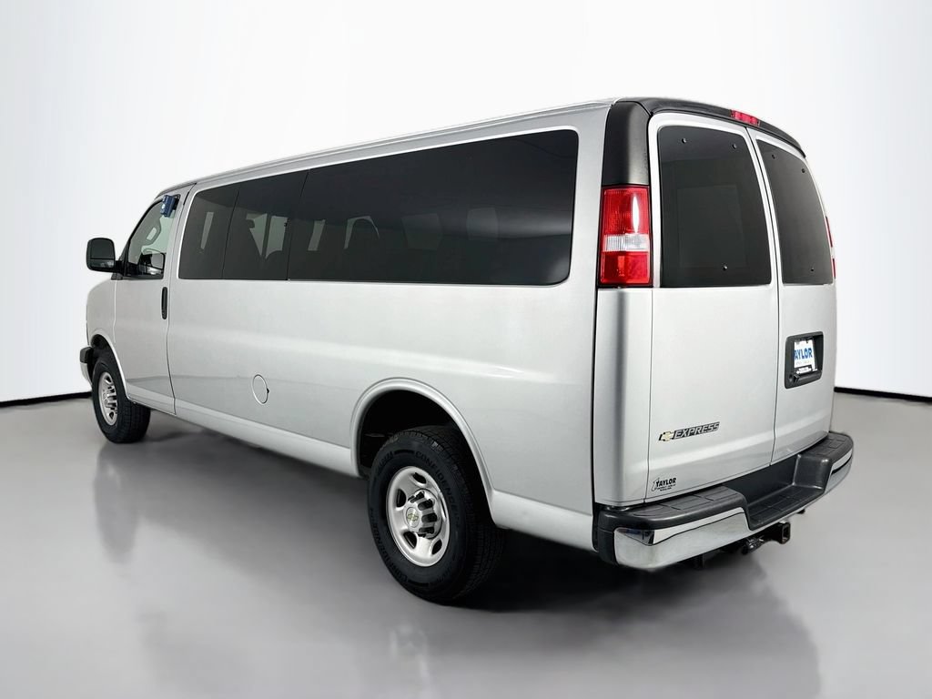 Certified 2023 Chevrolet Express 3500 LS w/ Chrome Appearance Package RWD image 5