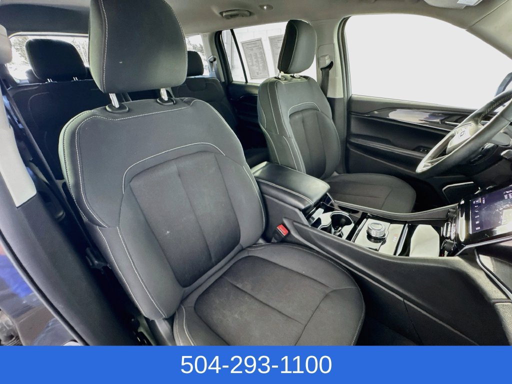 Used 2022 Jeep Grand Cherokee L Laredo w/ Luxury Tech Group I RWD image 30