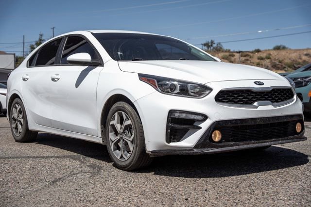 Used 2021 Kia Forte LXS FWD image 3