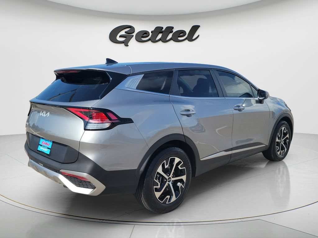 Used 2024 Kia Sportage EX FWD image 6