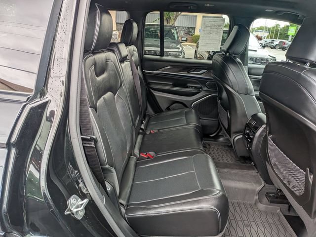 Certified 2023 Jeep Grand Cherokee Overland AWD/4WD image 32