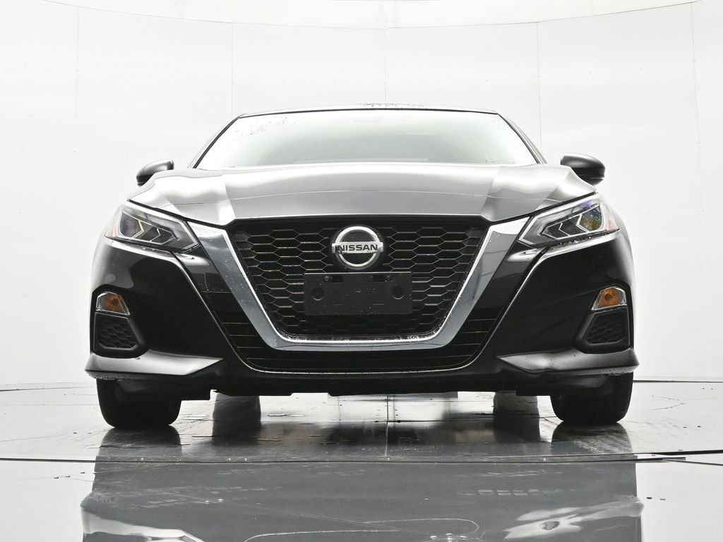 Certified 2022 Nissan Altima 2.5 SV w/ SV Premium Package FWD image 36