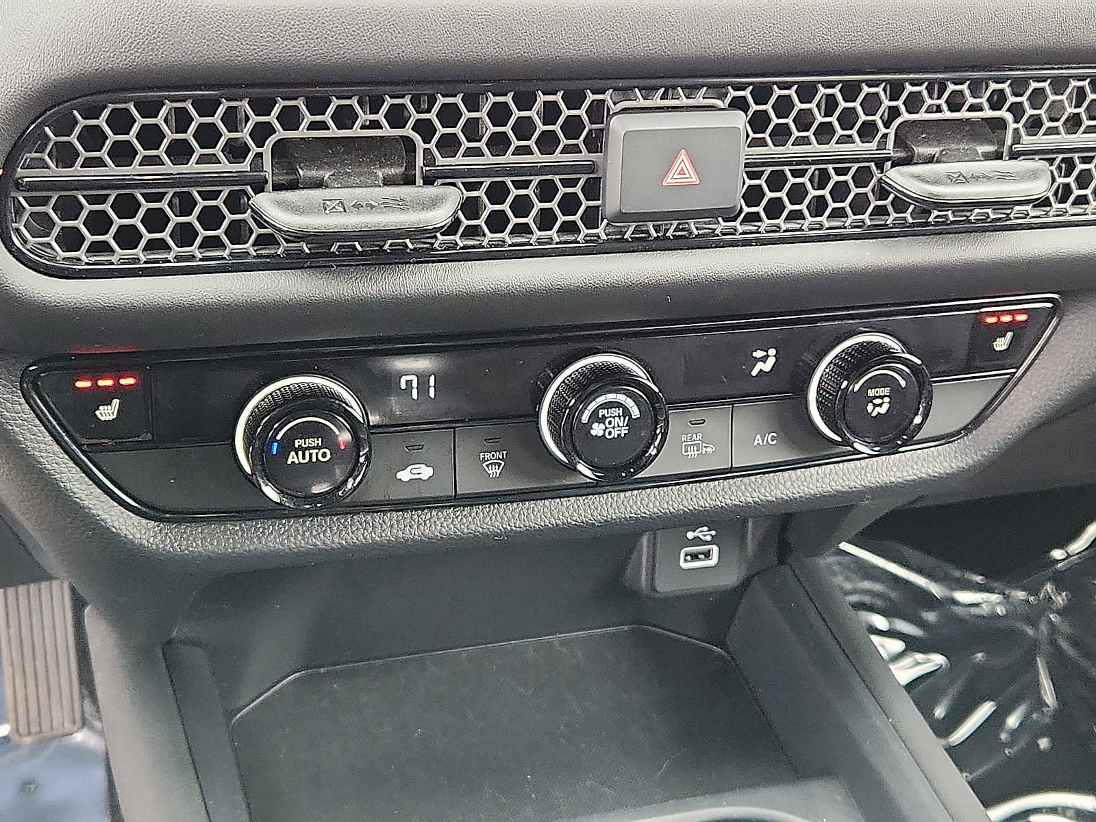 Used 2024 Honda HR-V Sport image 15