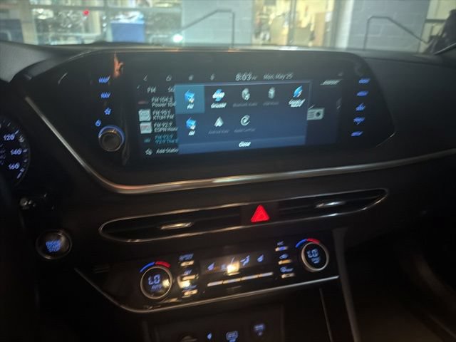 Used 2023 Hyundai Sonata SEL FWD image 2