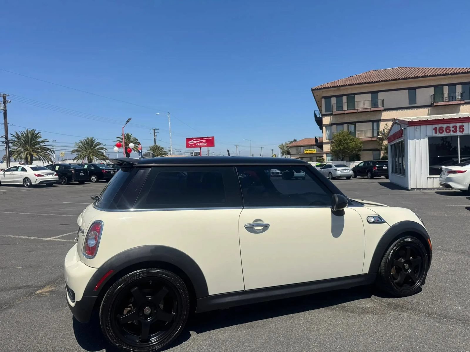 Used 2013 MINI Cooper S FWD image 10