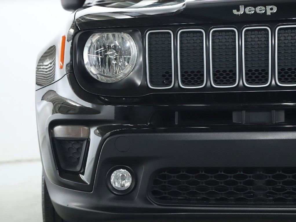 Used 2023 Jeep Renegade Latitude w/ Premium Group image 6
