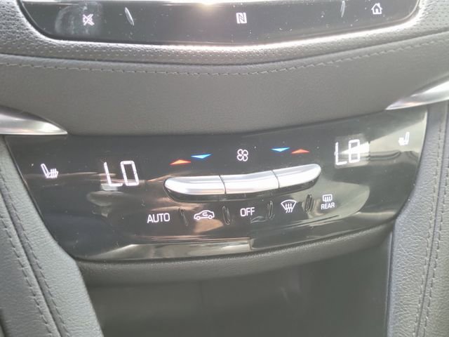 Used 2020 Cadillac XT5 Premium Luxury image 28