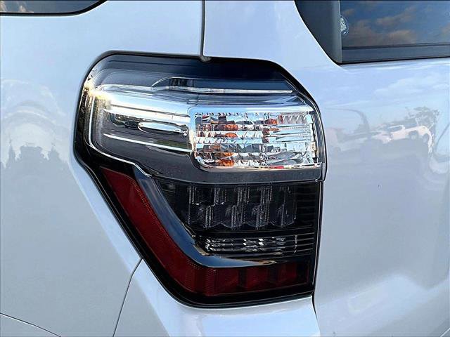 Used 2023 Toyota 4Runner Limited image 30