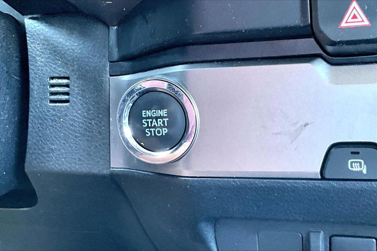 Used 2023 Toyota Tacoma SR5 RWD image 27