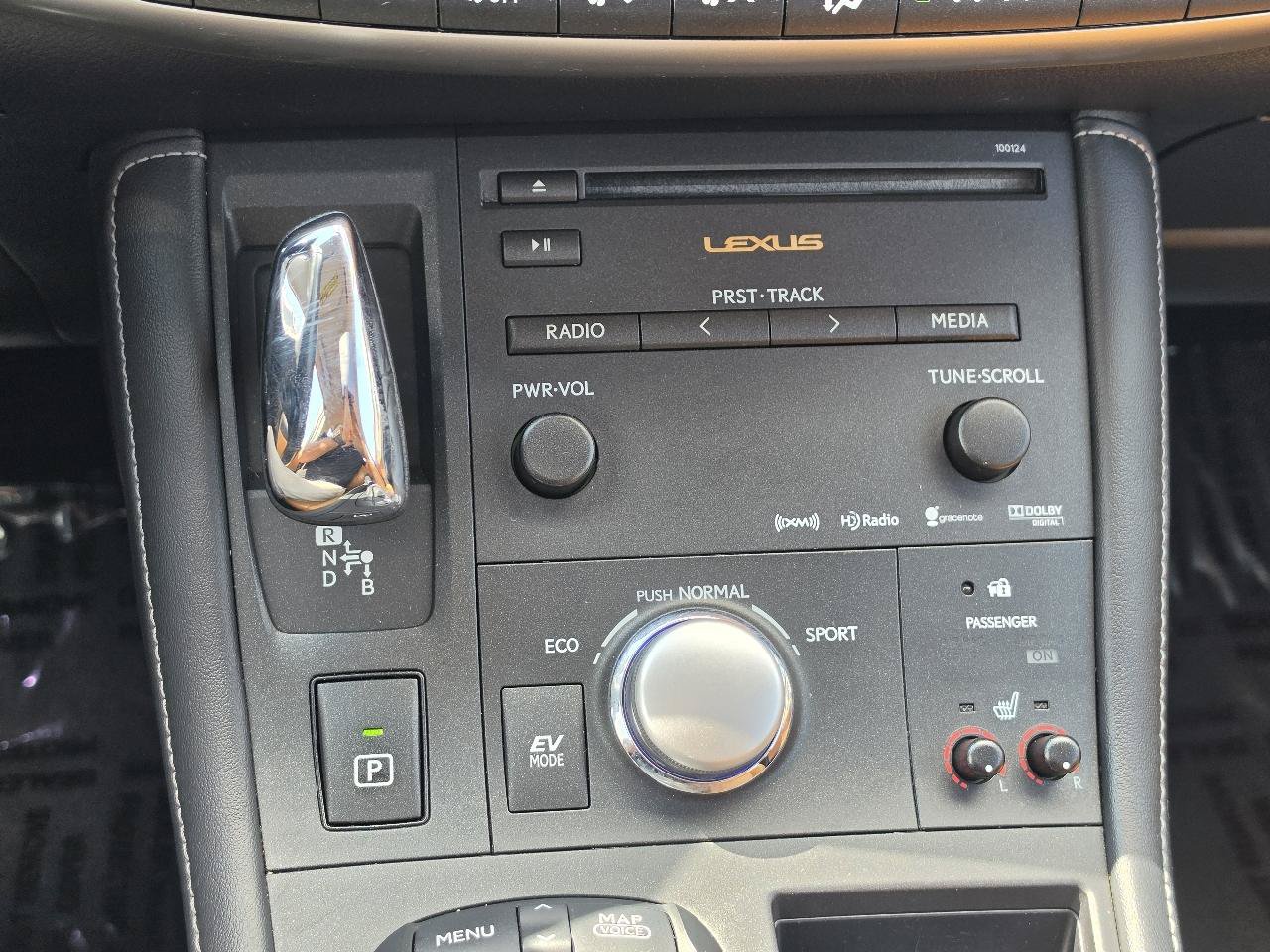 Used 2013 Lexus CT 200h w/ Premium Pkg w/Navigation FWD image 27