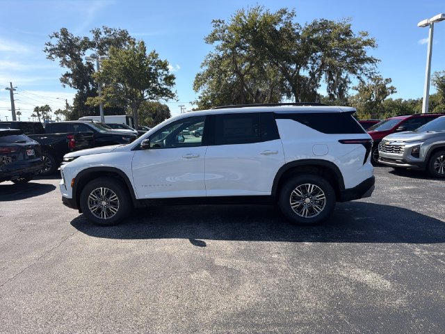 New 2027 Chevrolet Traverse LT w/ LPO, Floor Liner Package FWD image 5