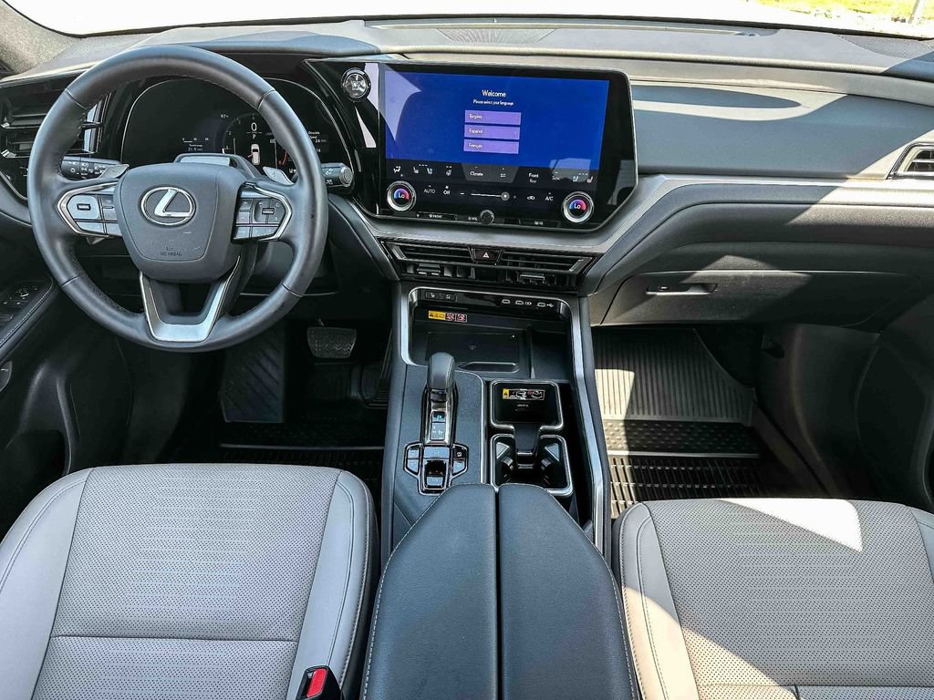 Used 2025 Lexus TX 350 AWD w/ Technology Package image 11