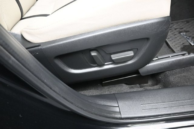 Certified 2024 MAZDA CX-90 3.3 Turbo w/ Preferred Package AWD/4WD image 19