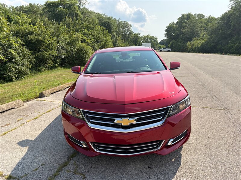 Used 2014 Chevrolet Impala LT w/ Convenience Package FWD image 8
