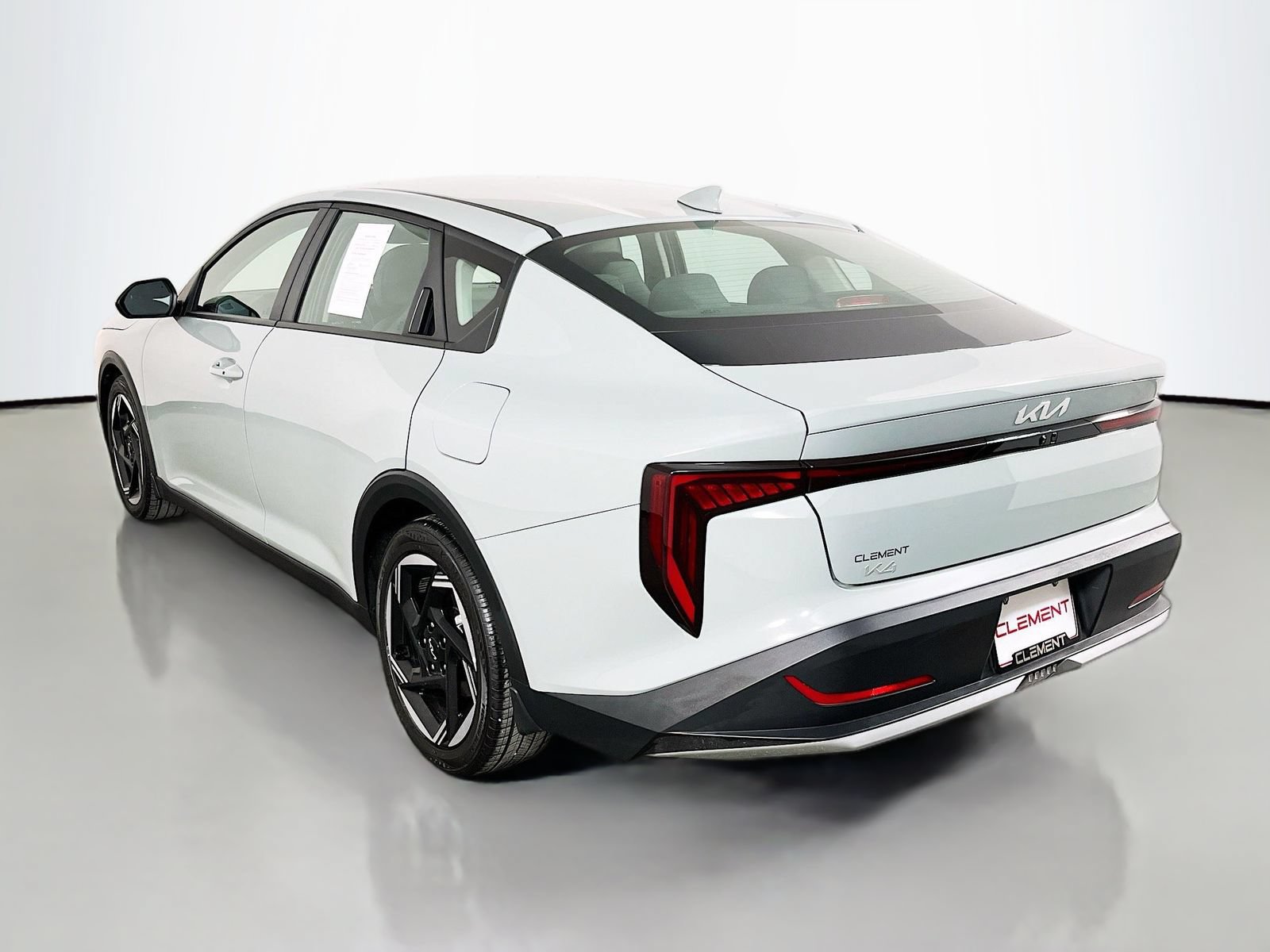 Used 2025 Kia K4 EX FWD image 8