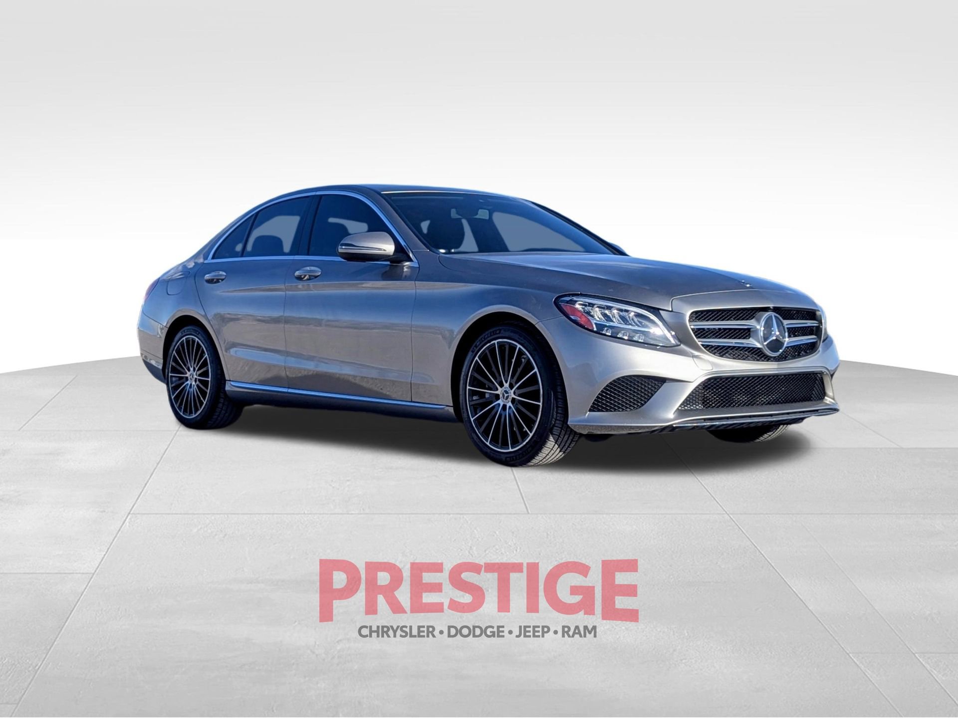 Used 2020 Mercedes-Benz C 300 Sedan image 5