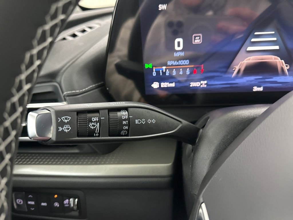 New 2026 Chevrolet Traverse LT w/ Midnight/Sport Edition image 34